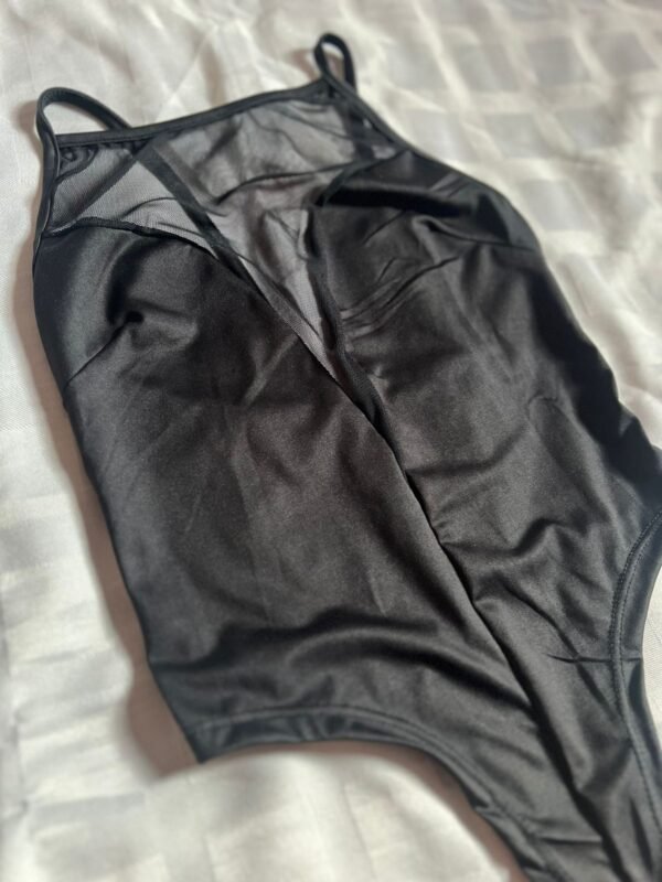 body transparencia